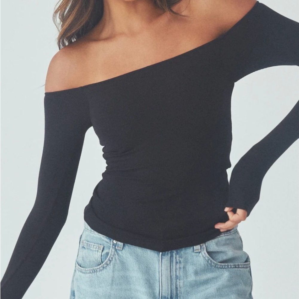 Elegant Black Off-Shoulder Women's Top